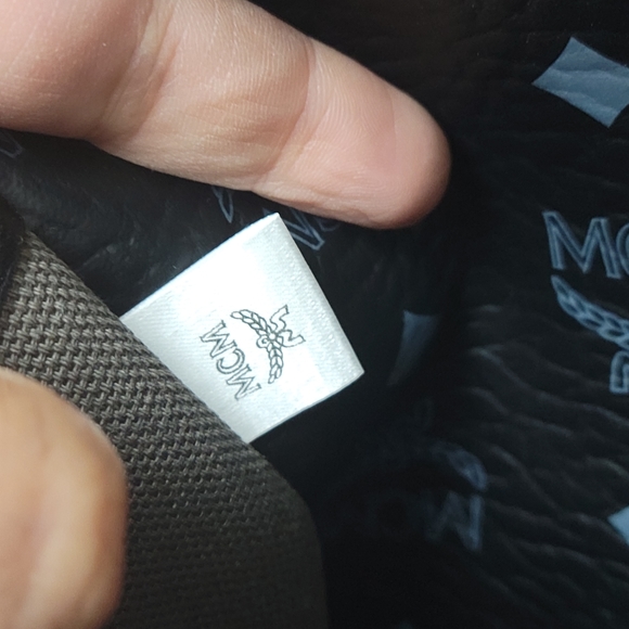 100% Authentic MCM black shopper tote set - Picture 4 of 16